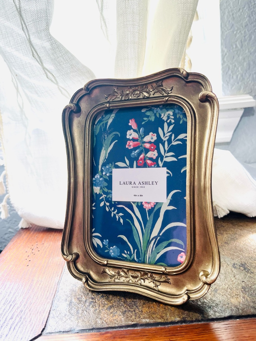 Laura Ashley Antique Gold Floral Accent Picture Frame 4x6